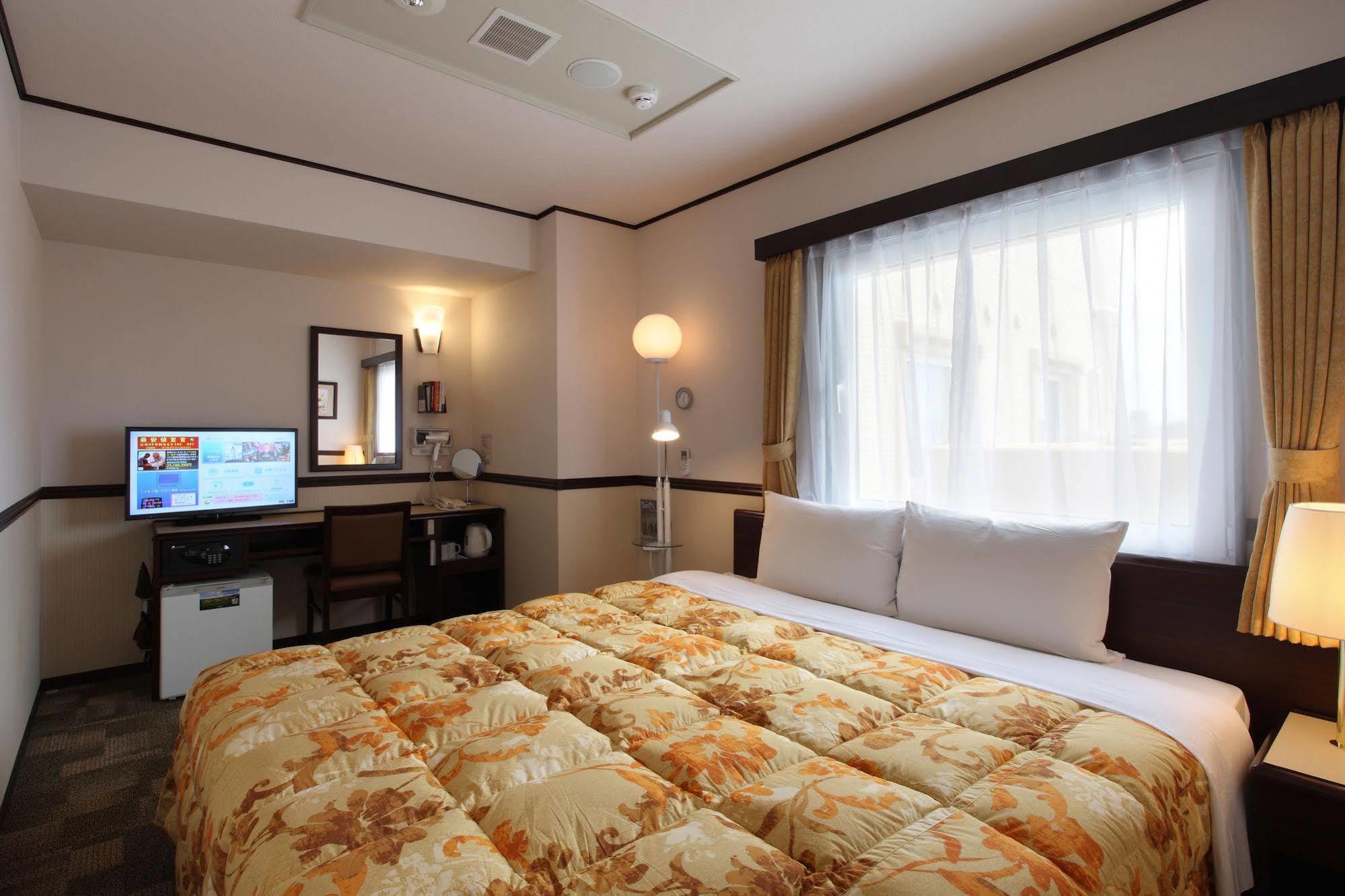 Toyoko Inn Gifu-Hashima-Eki Shinkansen Minami-Guchi Hashima  Exterior foto